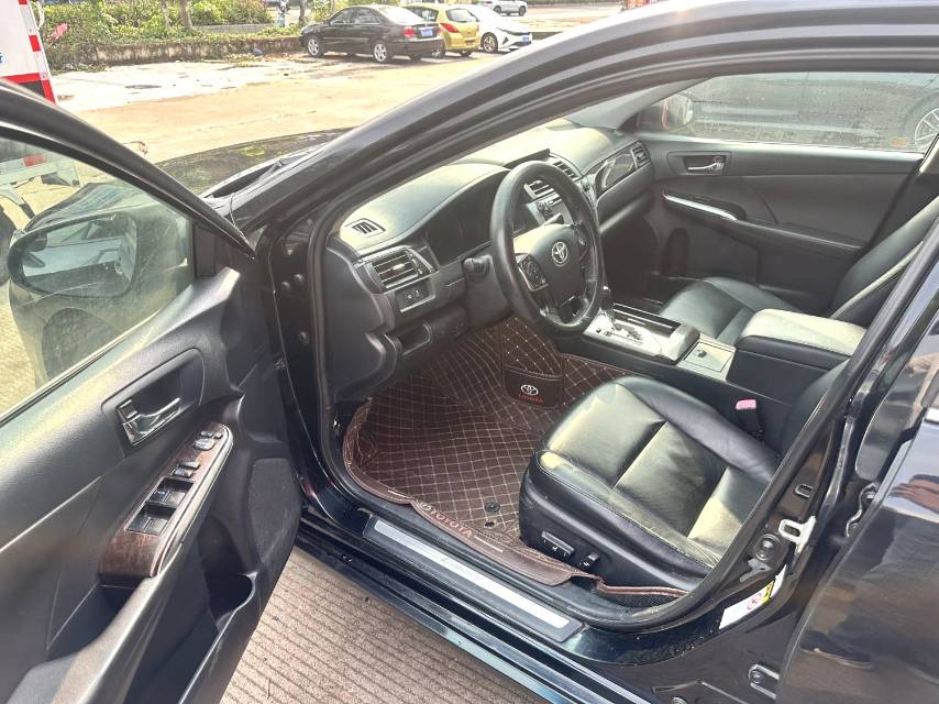 Toyota Camry 2.5G