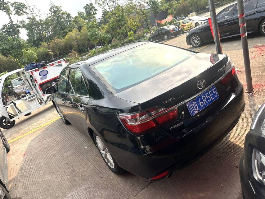 Toyota Camry 2.5G