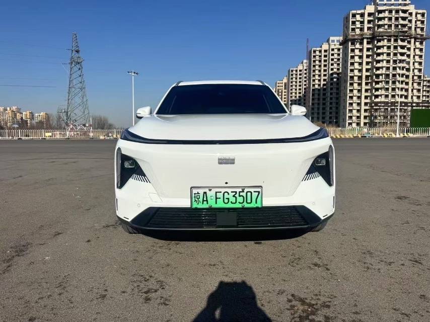Geely Galaxy L (литр) 7 1.5T 115 км PLUS