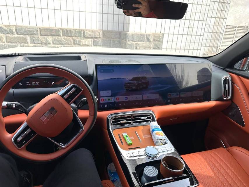 Geely Galaxy M 9 230km 2WDExplore