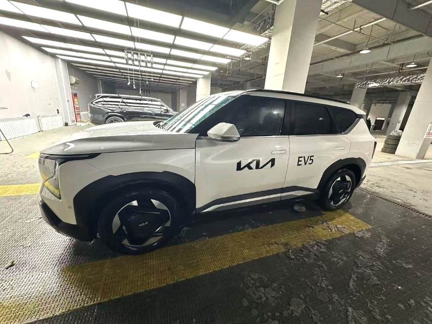 Kia Electric Vehicle 5 530 Land