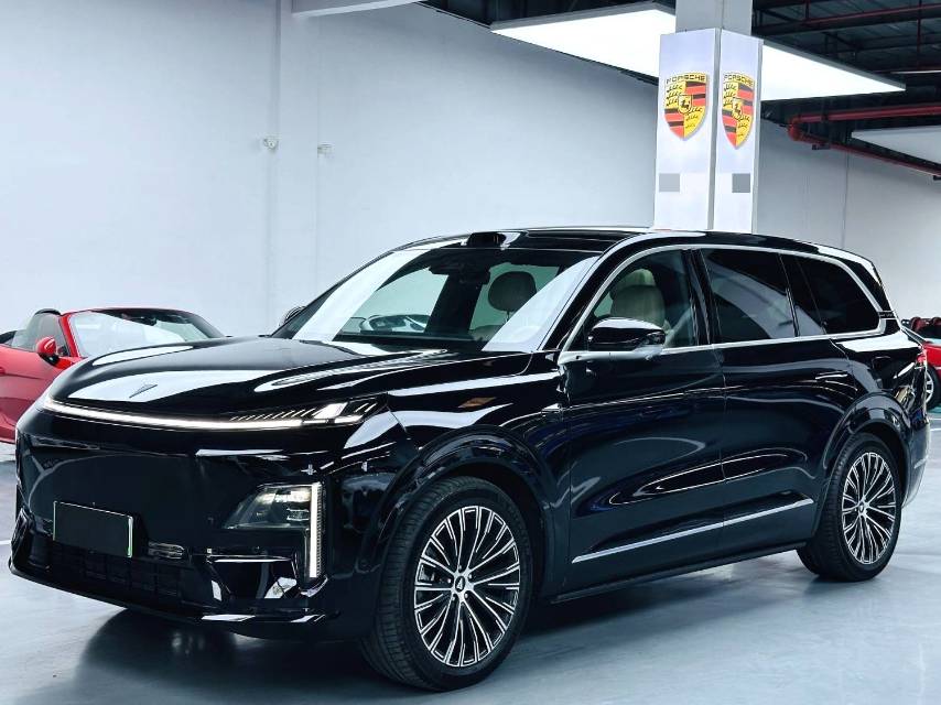 Deepal S 09 4WD Ultra