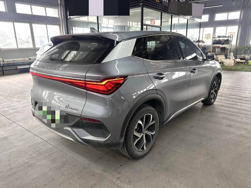 BYD PLUS 430KM Luxury