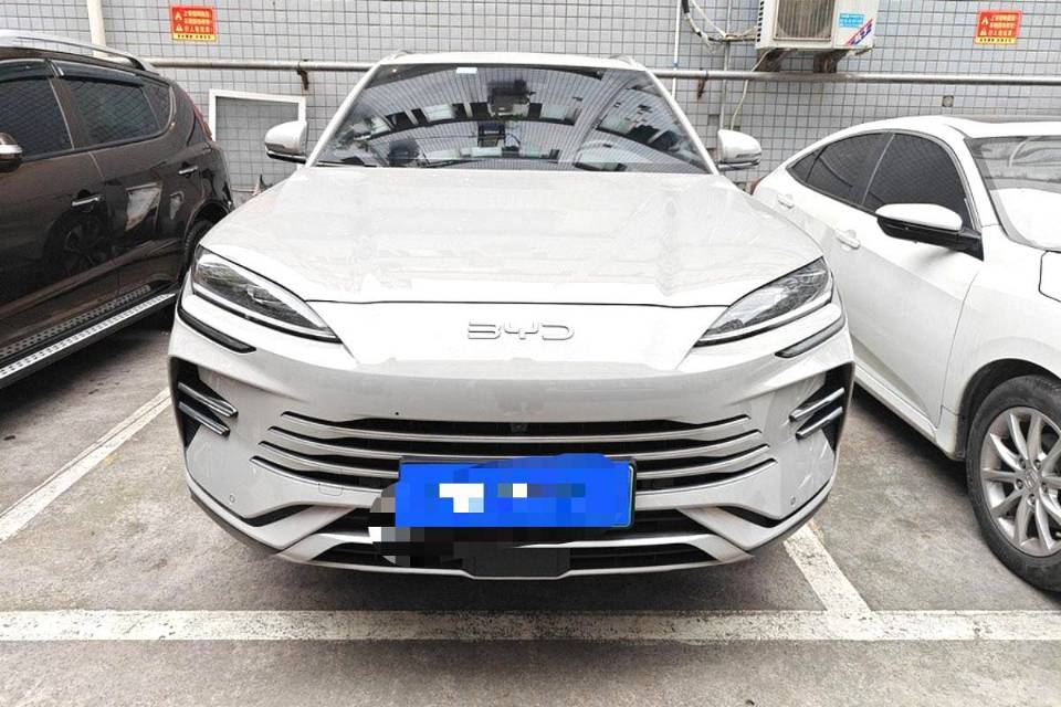 BYD PLUS New Energy DM i 112 км Premium