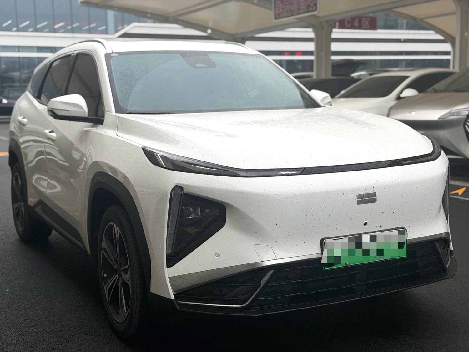 银河 L (Liter) 7 Model Year EM i 115km 探索版