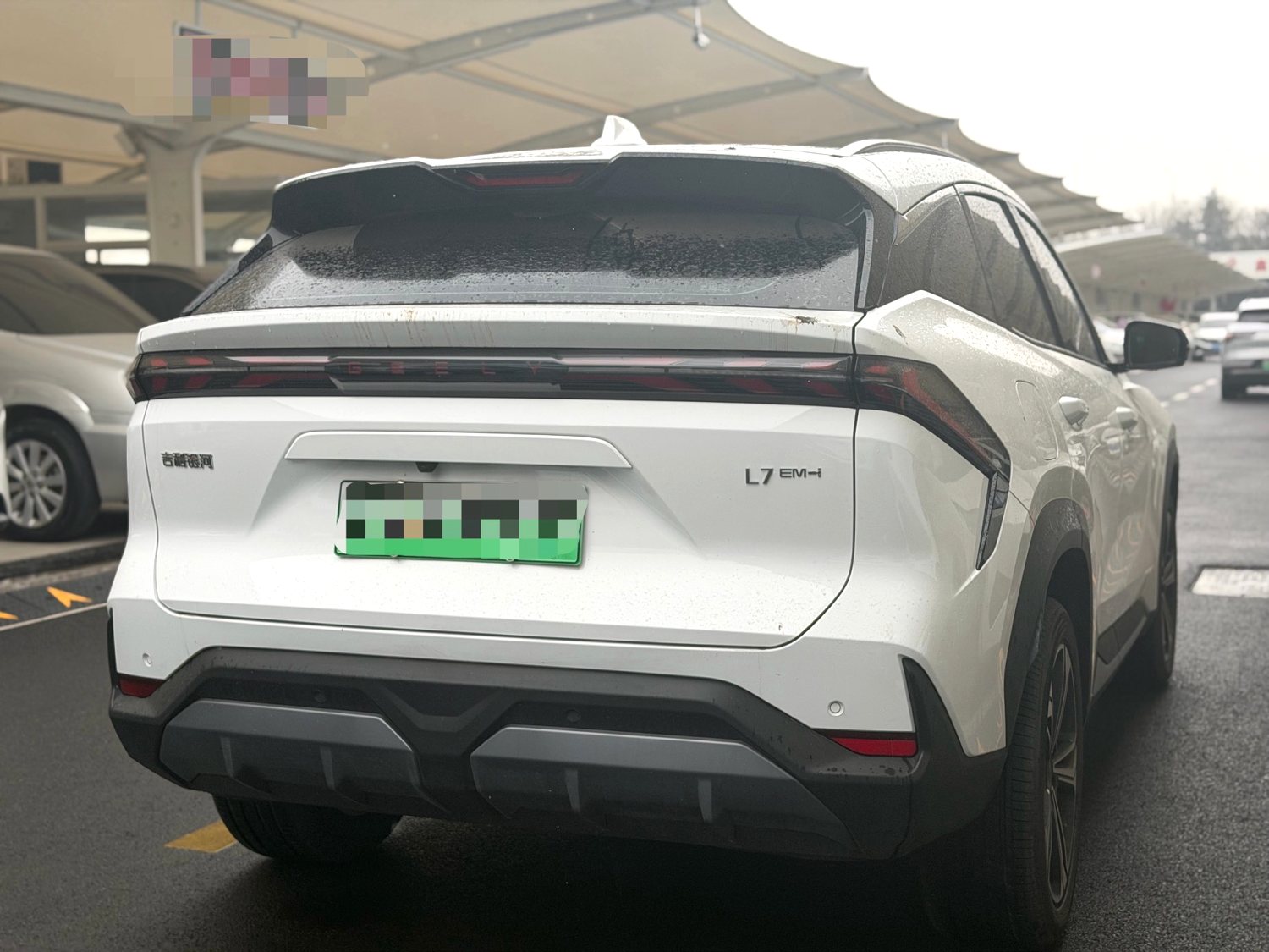 银河 L (Liter) 7 Model Year EM i 115km 探索版