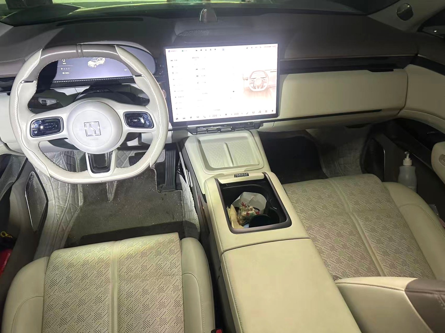 极氪 7X Model Year 75kWh 后驱智驾版