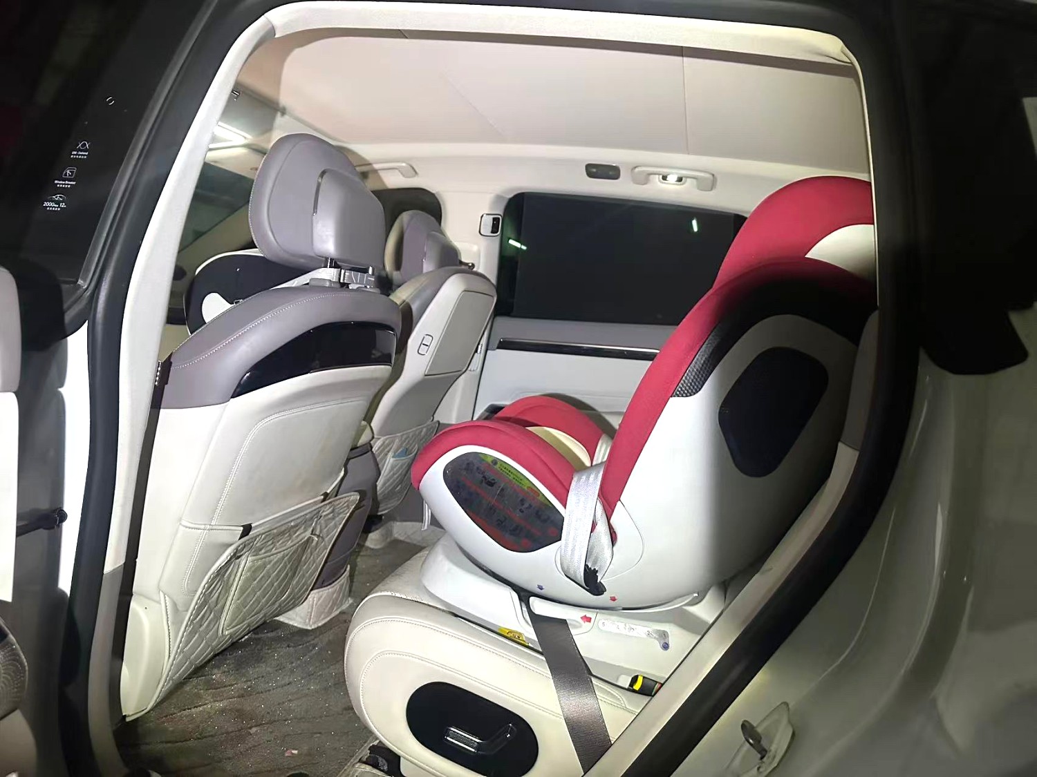 极氪 7X Model Year 75kWh 后驱智驾版