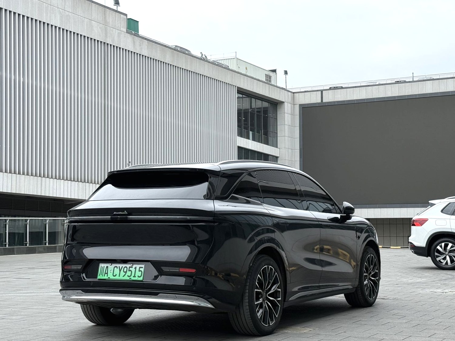 极氪 7X Model Year 75kWh 后驱智驾版