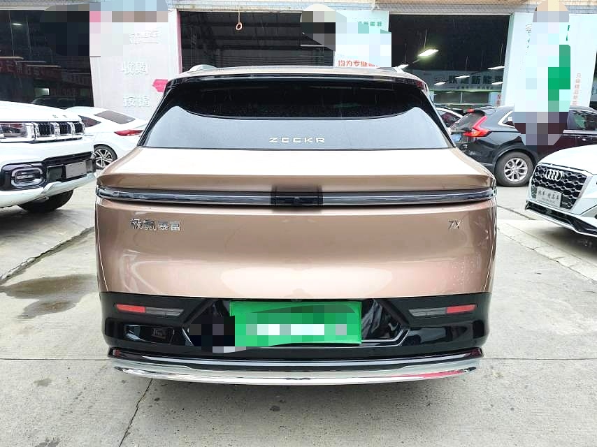 Zeekr 7X 75 кВт·ч