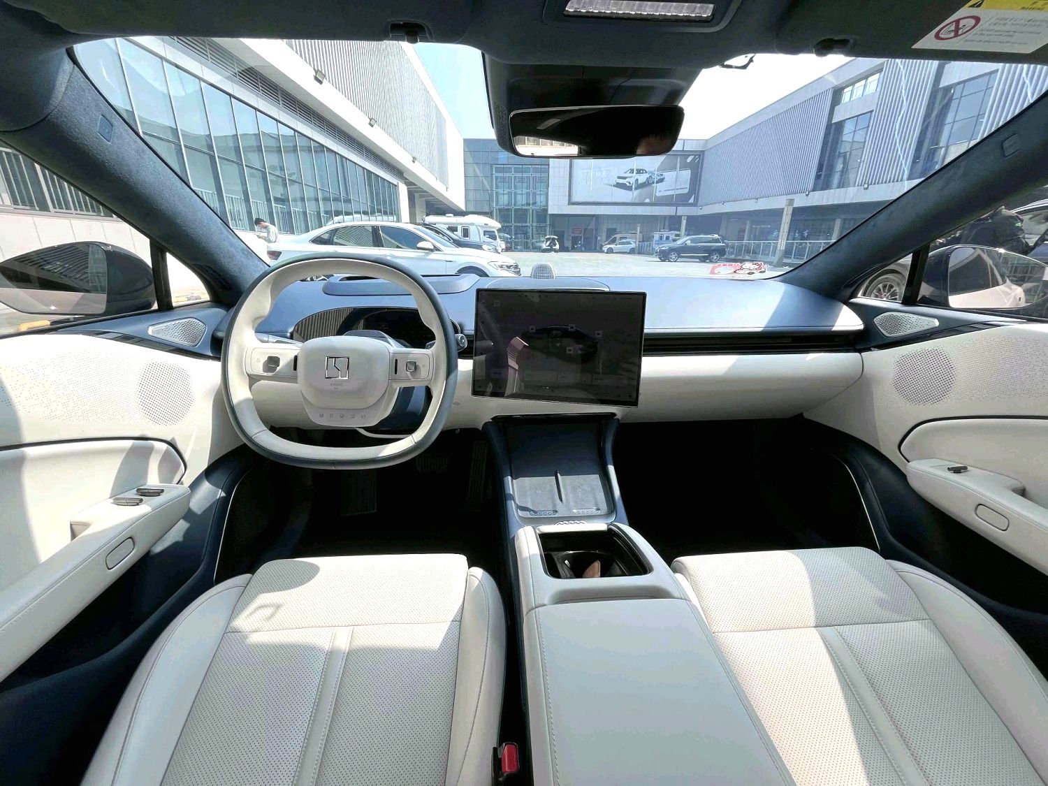 Zeekr 7X 75 кВт·ч