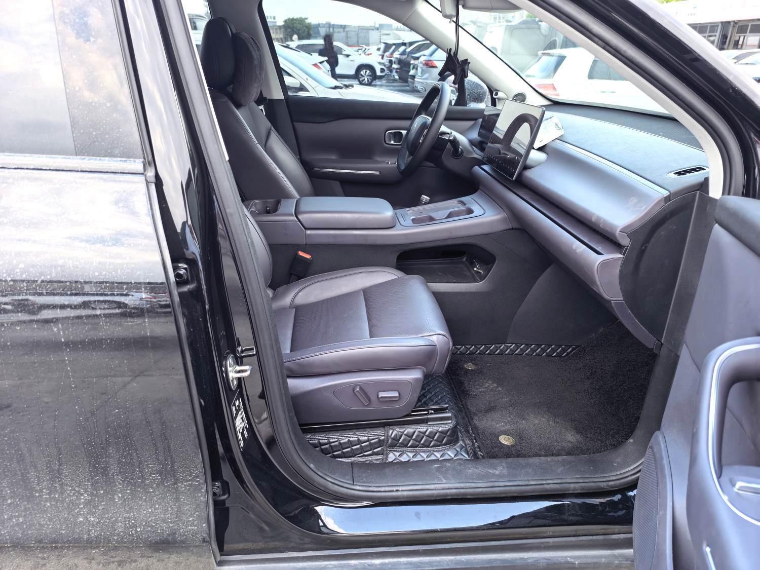 Leapmotor C 10 210 Comfort