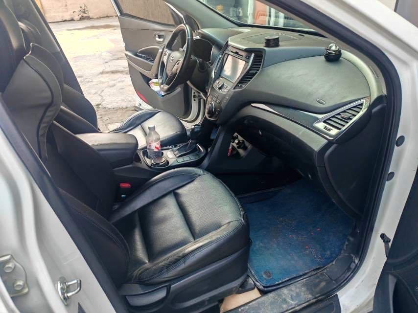 Hyundai Santa Fe (обновленная версия) 2,4 л, АКПП, полный привод