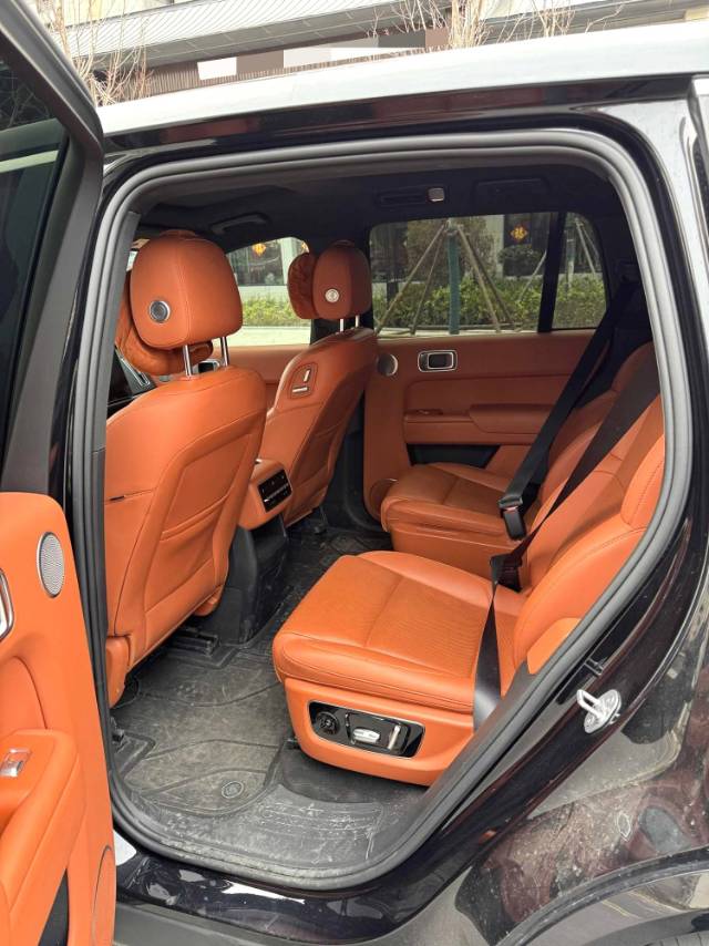 Li Auto L (Liter) 8 Air