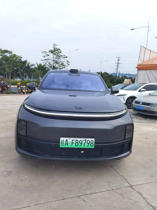 Li Auto L (Liter) 7 Air