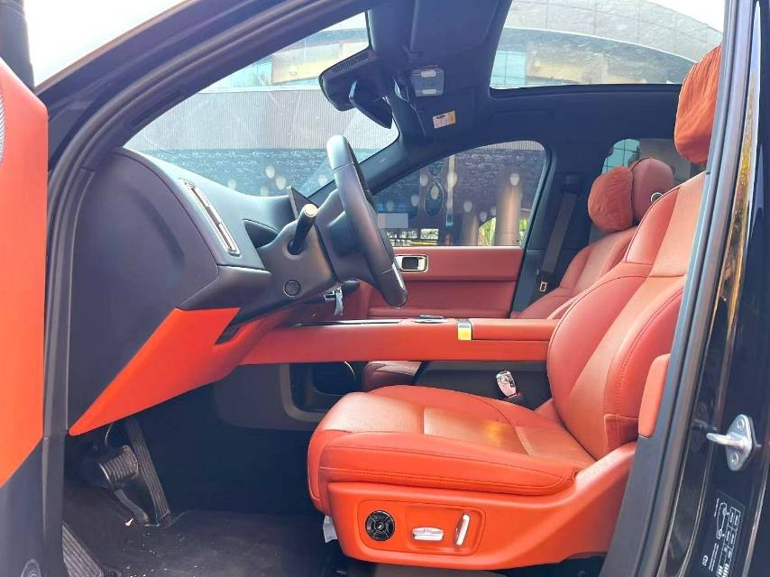 Li Auto L (Liter) 6 Max