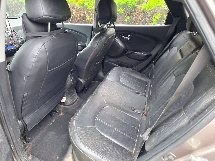 北京现代 ix 35 Model Year 2.0L 自动两驱智能型 GLS 国 V