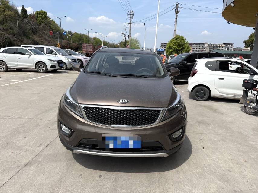 Kia Sportage 2,0 л, АКПП, передний привод, GL