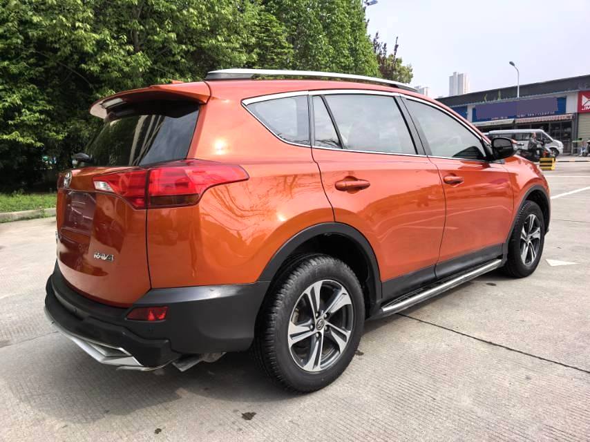 Toyota RAV 4 2.0L CVT 2WD