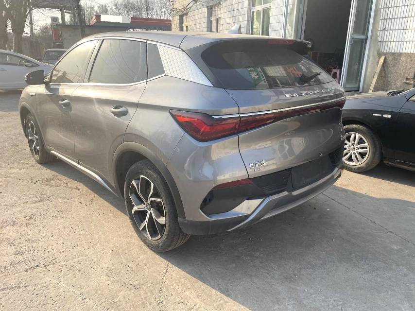 BYD PLUS 510KM