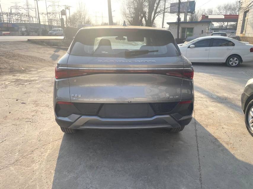 BYD PLUS 510KM