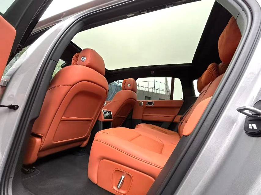 Li Auto L (Liter) 6 Pro