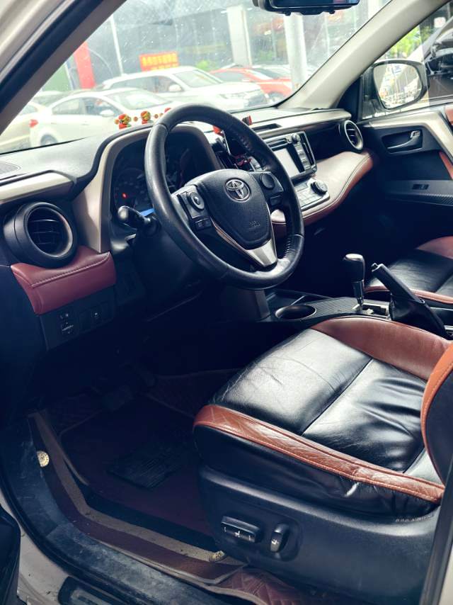 Toyota RAV 4 2.5L Automatic4WDPremium