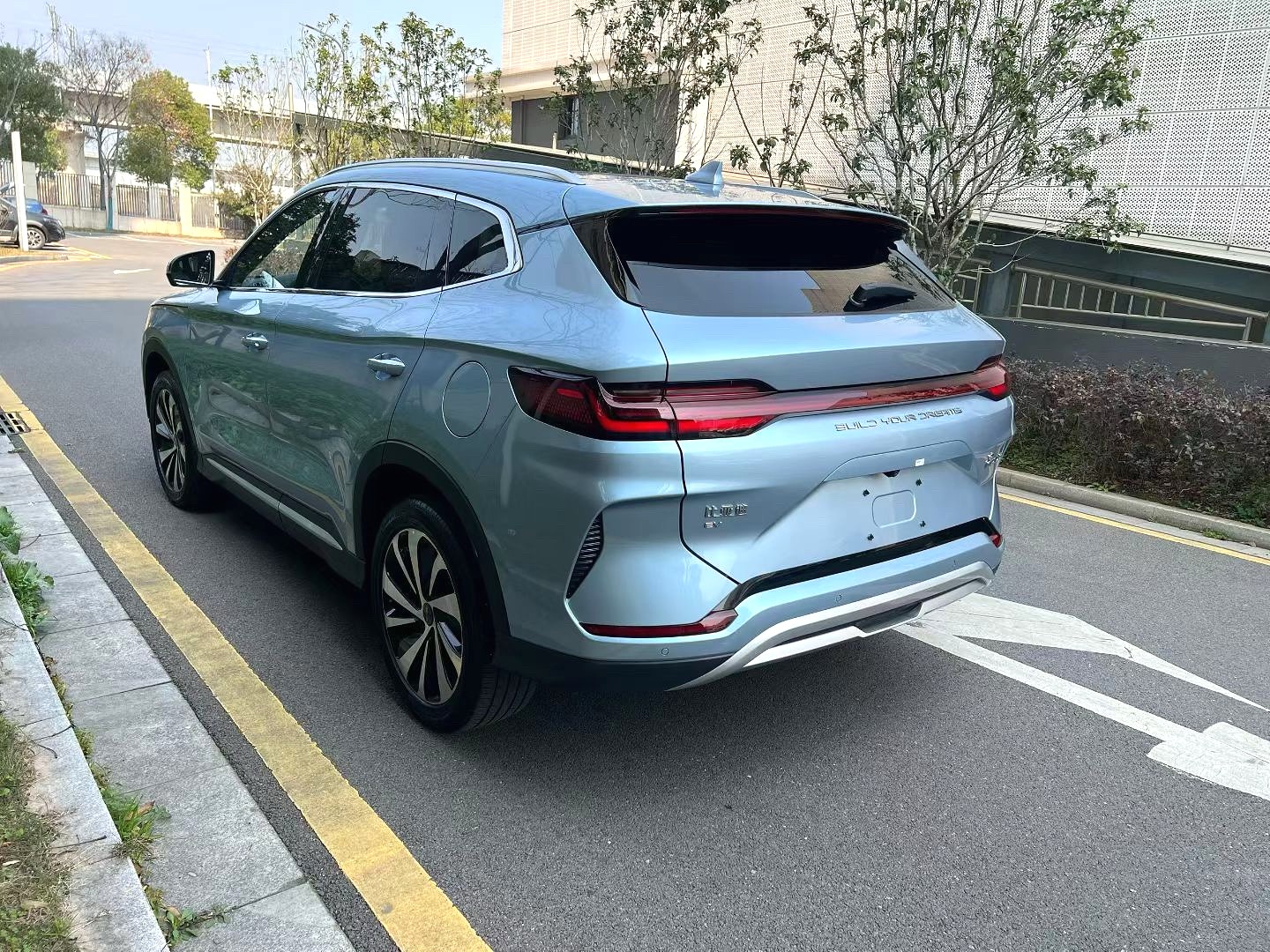 BYD PLUS New Energy Electric Vehicle 520km Luxury