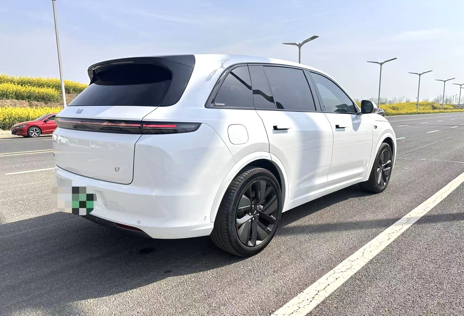 理想 L (Liter) 7 Model Year Max