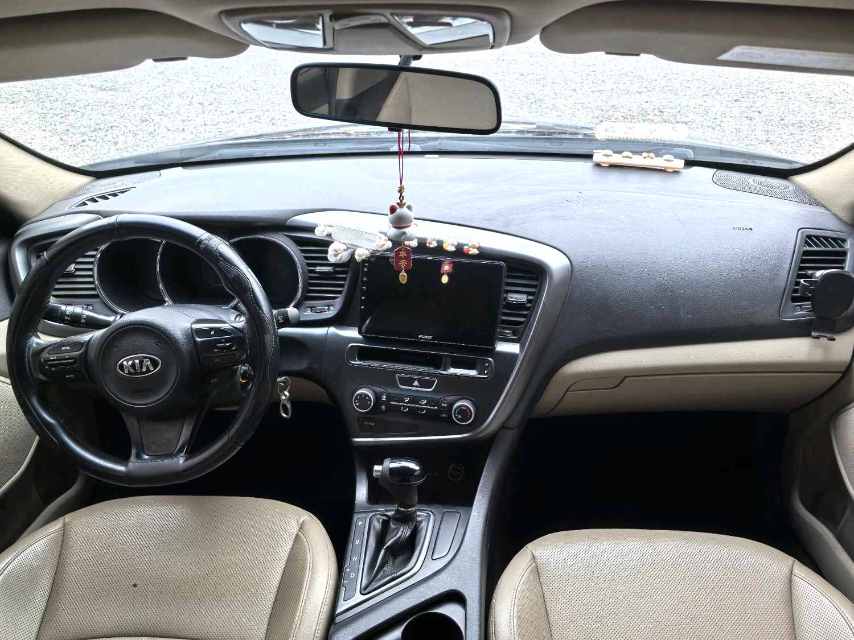 Kia K5 2,0 л, автомат, GL