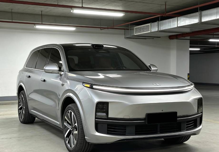 理想 L (Liter) 9 Model Year Max