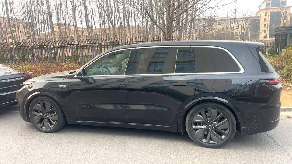 Li Auto L (Liter) 9 Pro