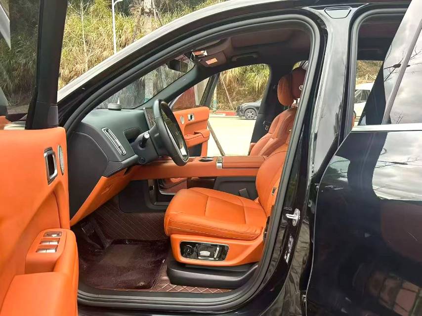 Li Auto L (Liter) 8 Pro