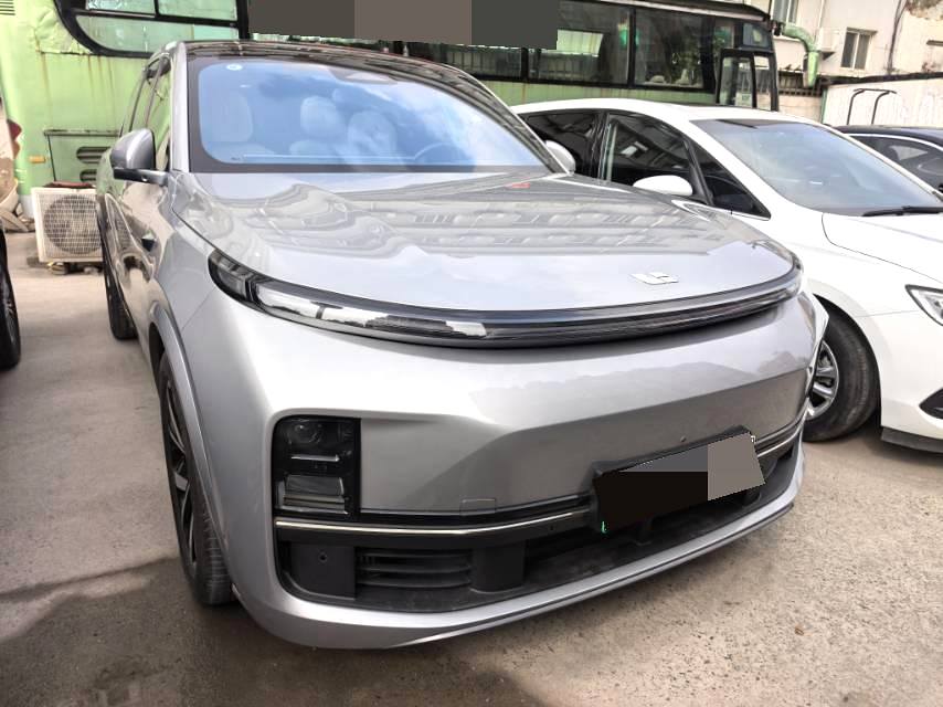 Li Auto L (Liter) 8 Air