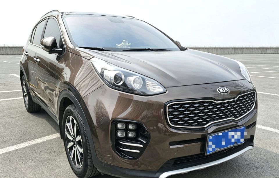 Kia KX-5 1.6T, автоматическая коробка передач, передний привод, комплектация DLX