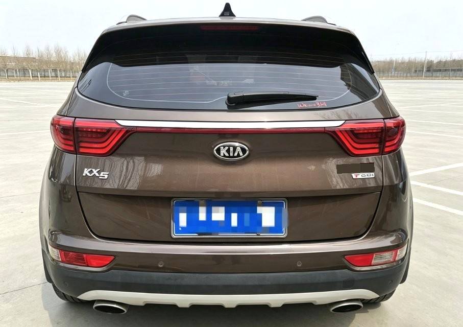 Kia KX-5 1.6T, автоматическая коробка передач, передний привод, комплектация DLX