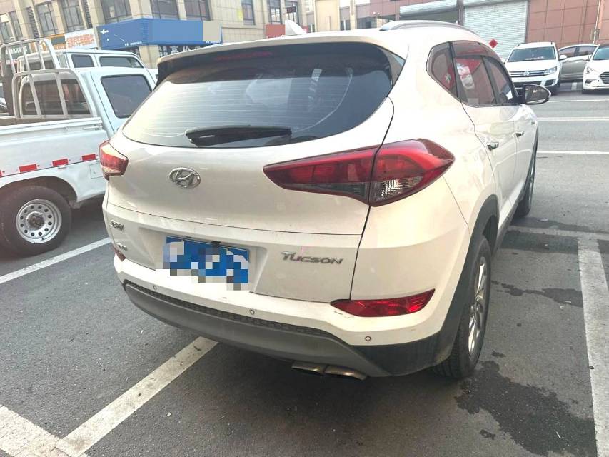 Hyundai 1.6T с приводом на две колеса