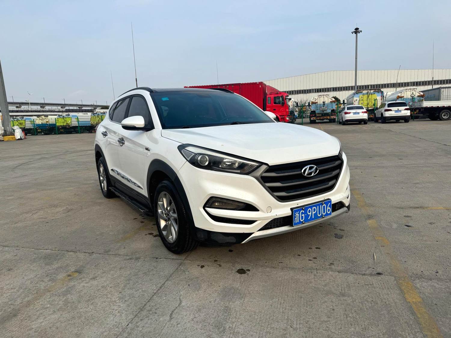 Hyundai 2.0L Automatic2WD