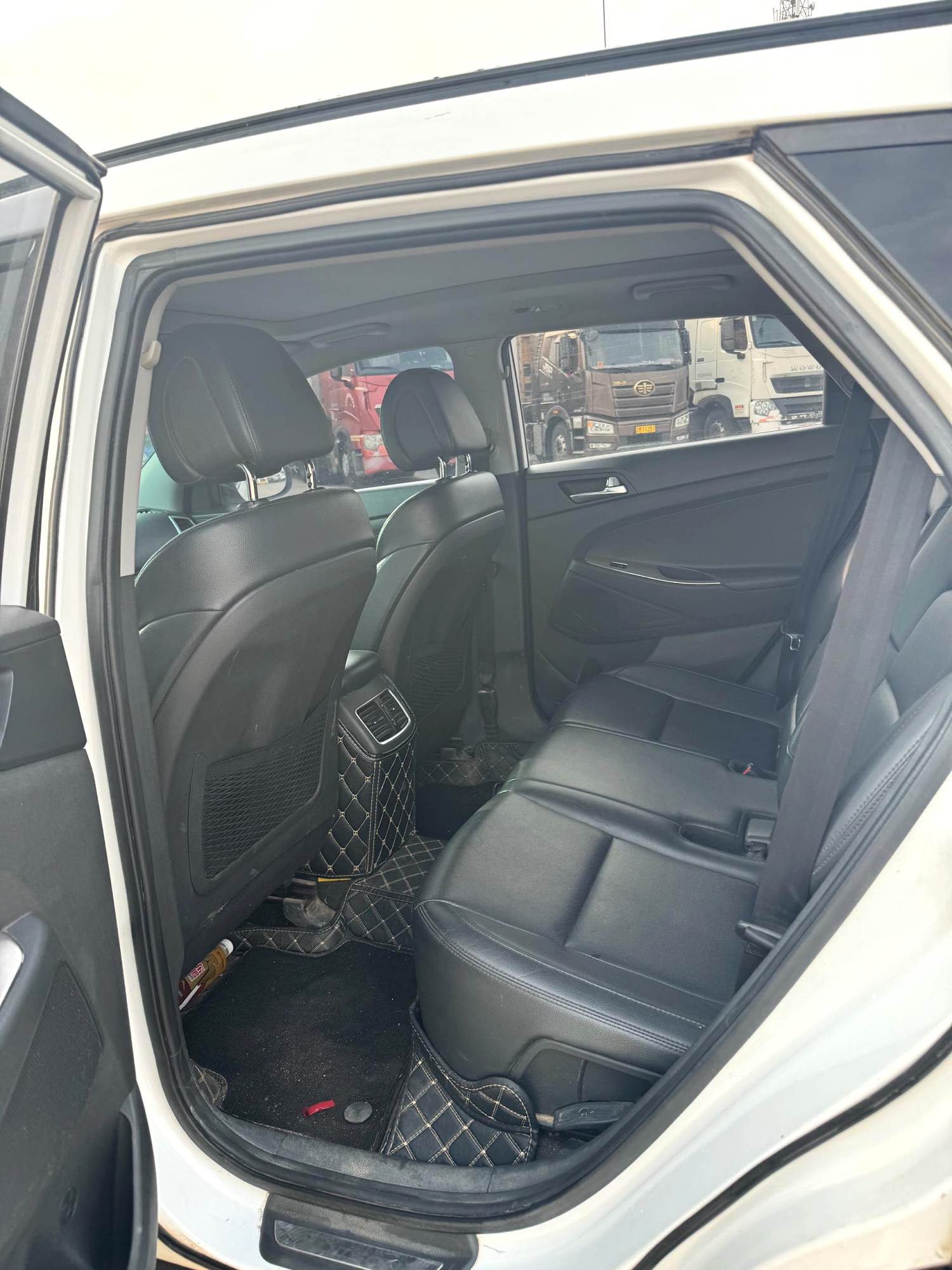 Hyundai 2.0L Automatic2WD