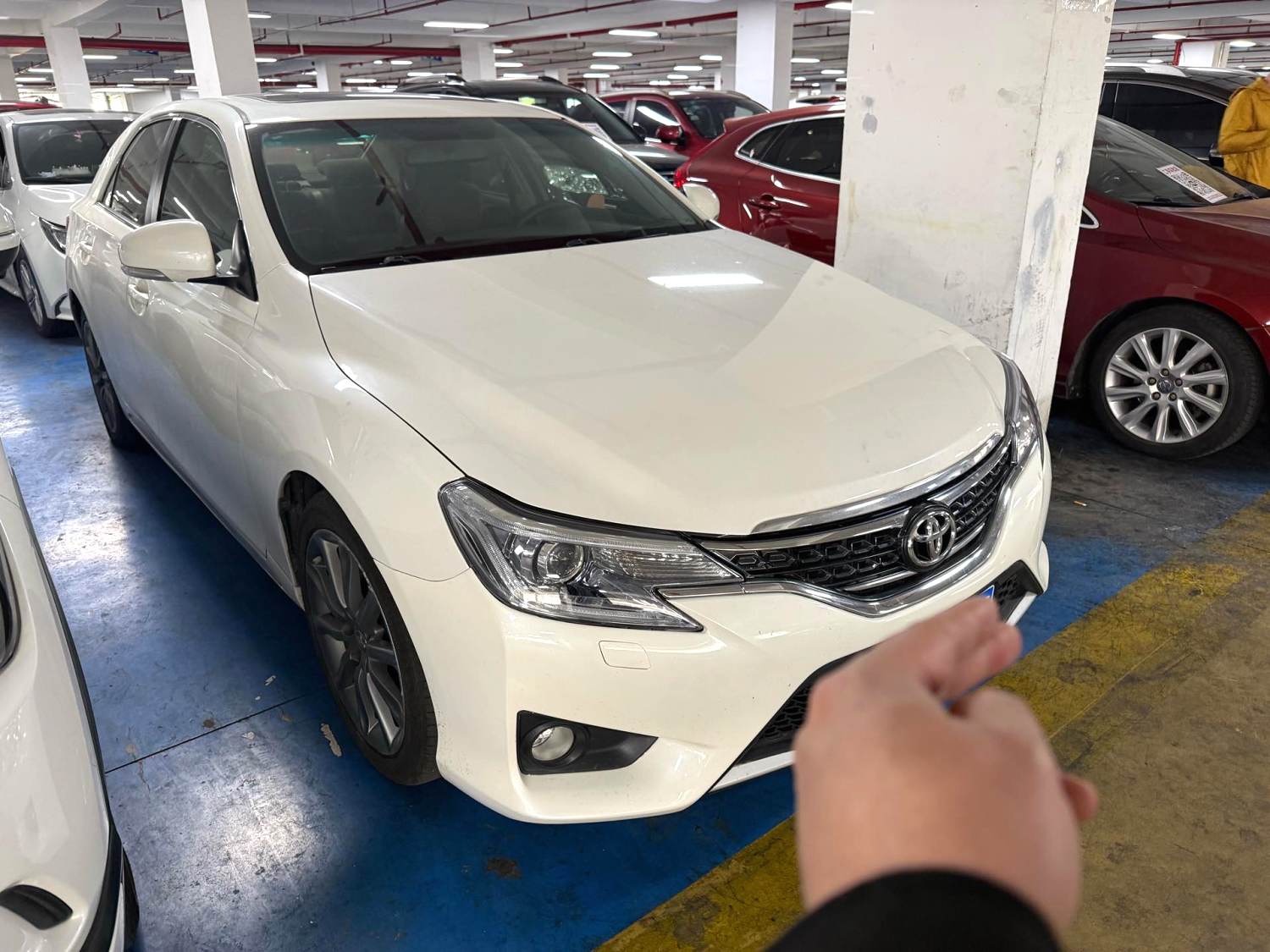 Toyota 2.5V