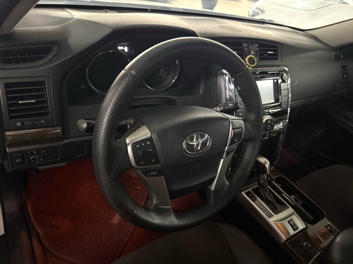 Toyota 2.5V