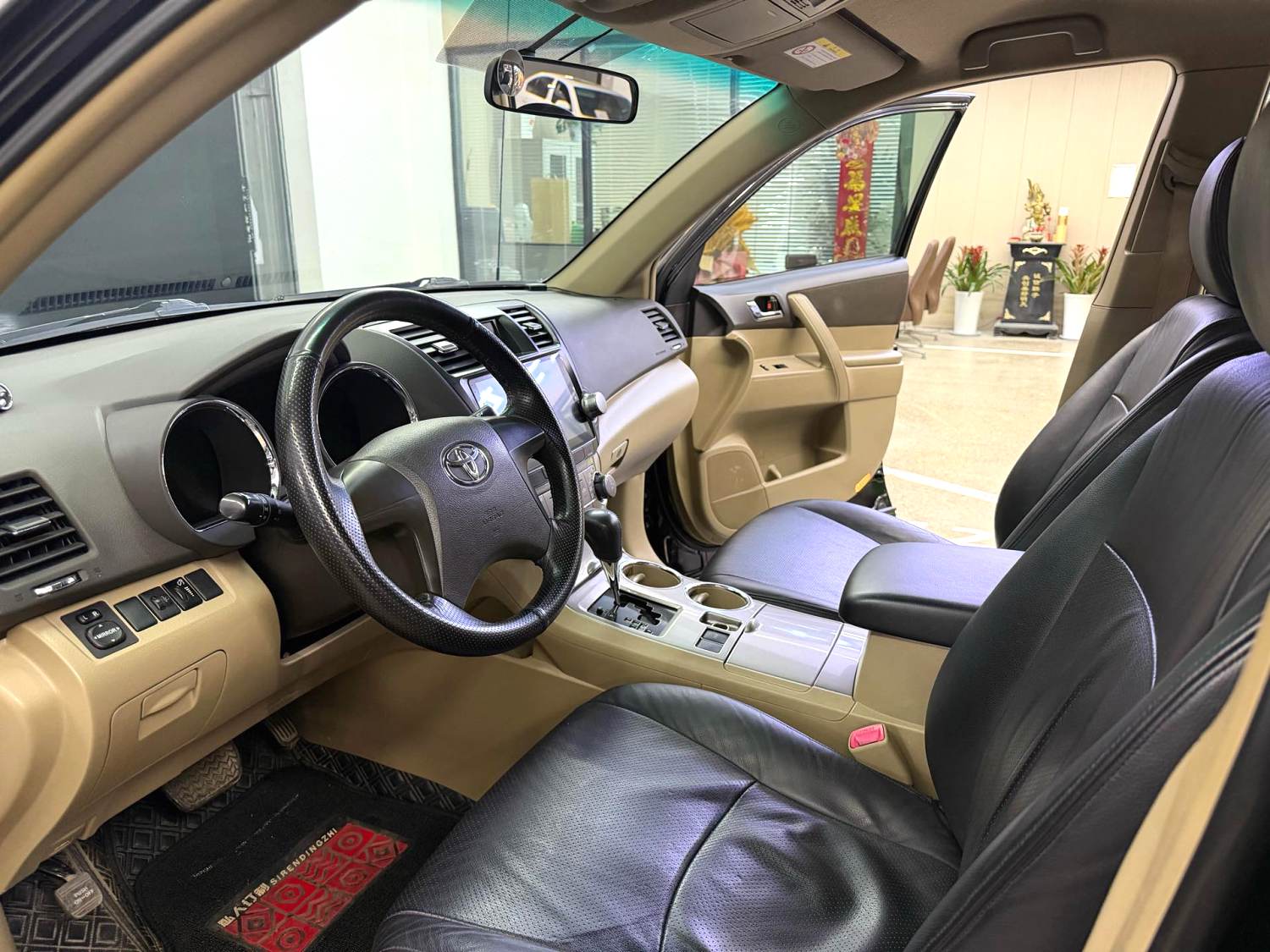Toyota Highlander 2.7L 2WD 5 Elite