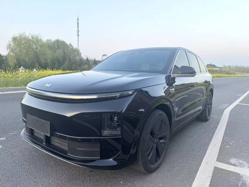 Li Auto L (литр) 6 Pro