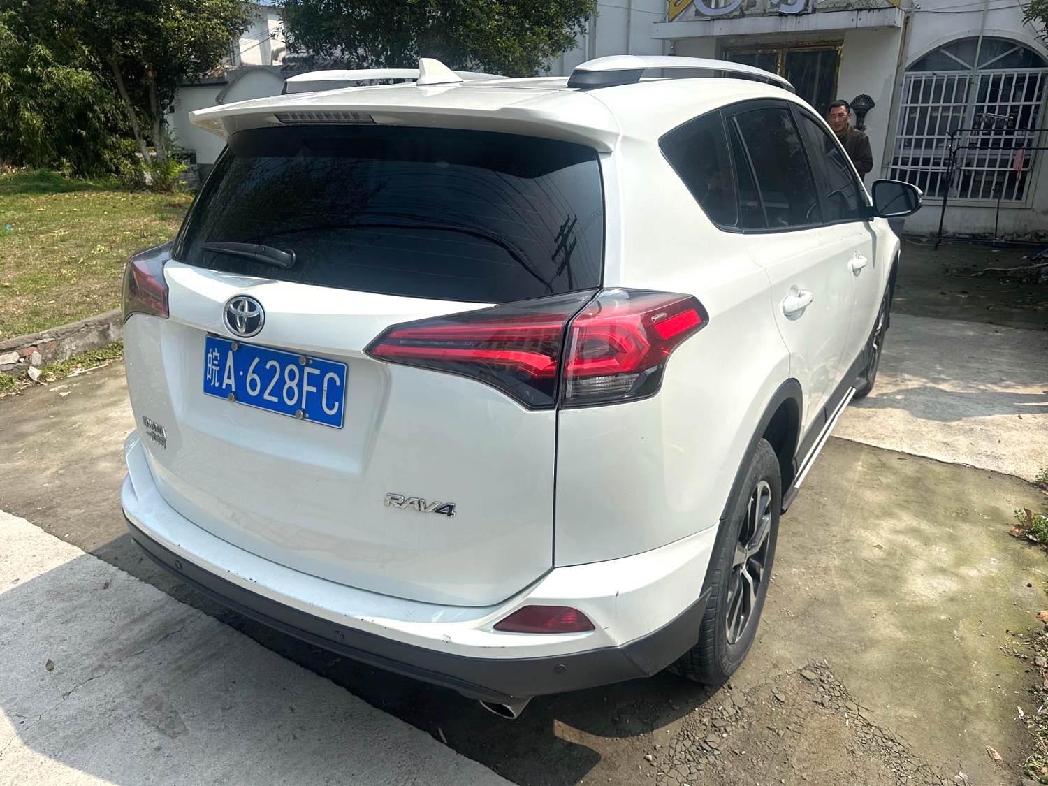 Toyota RAV 4 2.0L CVT 2WD X Limited Edition V