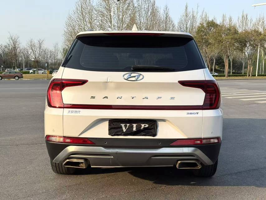 Hyundai Santa Fe 380 TGDi Automatic2WD GLS Luxury