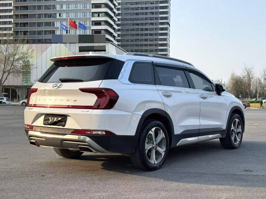 Hyundai Santa Fe 380 TGDi Automatic2WD GLS Luxury