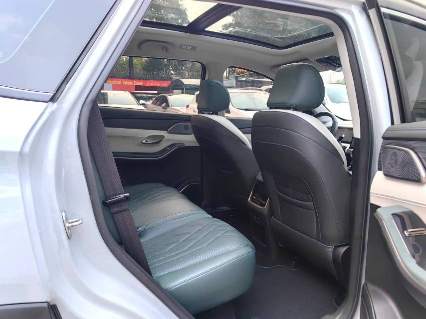 Jetour L (Liter) 9 1.5TD 2DHT Air Light 7 Seats