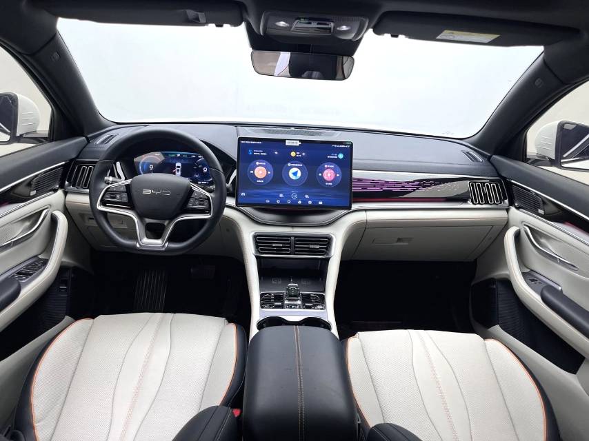 BYD PLUS New Energy Electric Vehicle 605KM PLUS