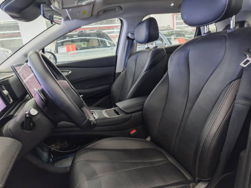 海狮 05 Electric Vehicle Model Year 520KM 智航版