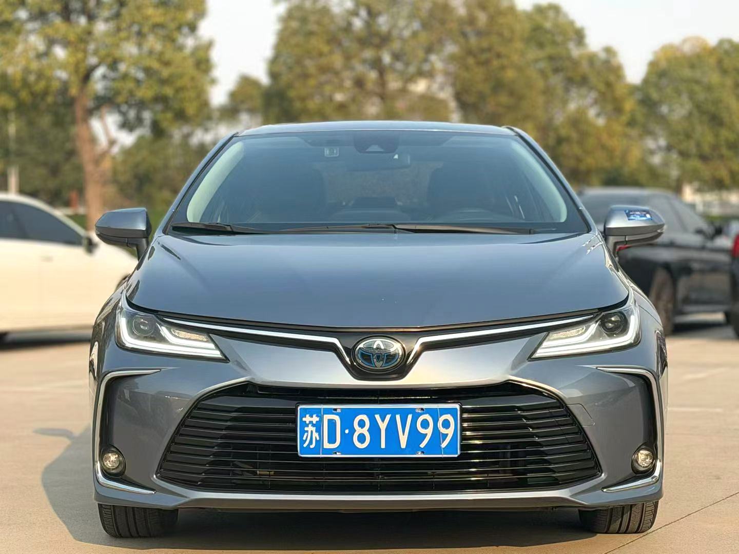 Toyota Corolla Hybrid 1.8L E CVT Флагман
